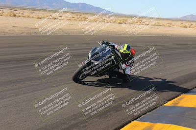 media/Dec-18-2022-SoCal Trackdays (Sun) [[8099a50955]]/Turn 4 Inside (10am)/